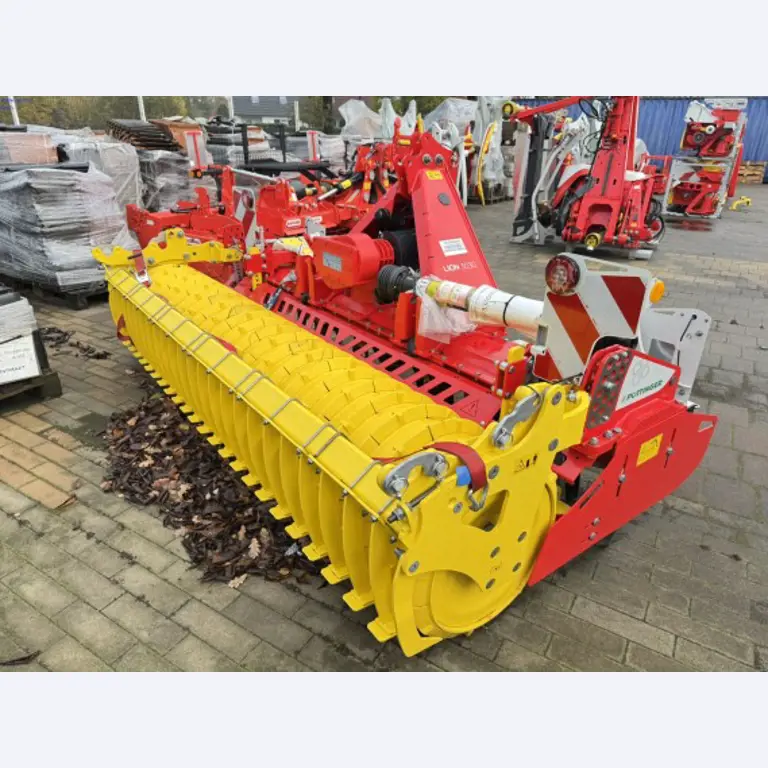 young JOSKIN spreader trailer and a package of new agricultural implements from an insurance settlement-7