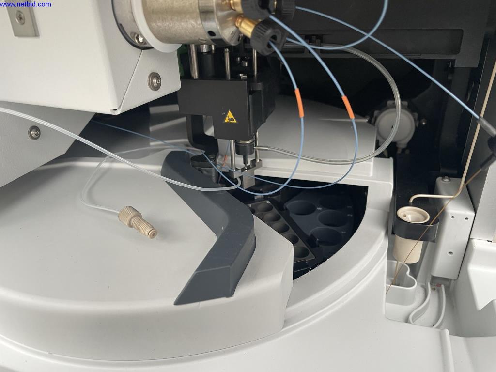 Massenspektrometer mit div. Zubehör -40
