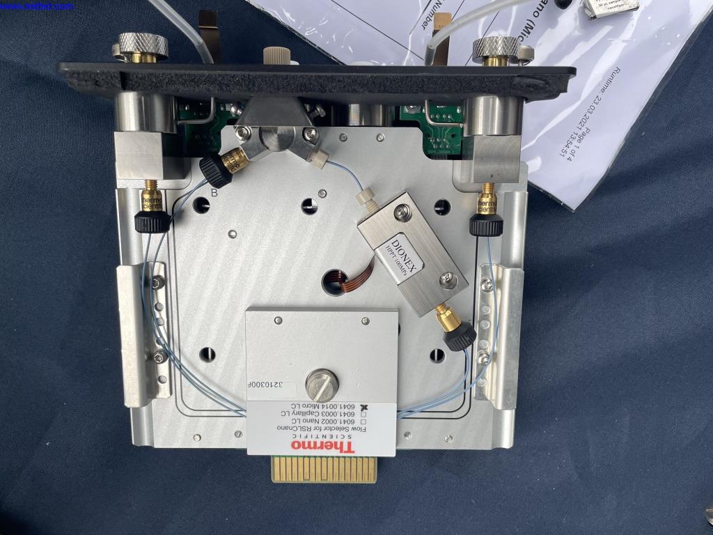Massenspektrometer mit div. Zubehör -65
