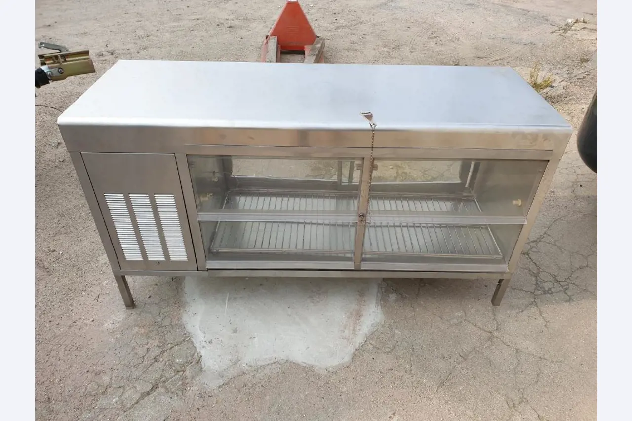 strojní a provozní vybavení jídelen / stravovacích zařízení / a dílen-5