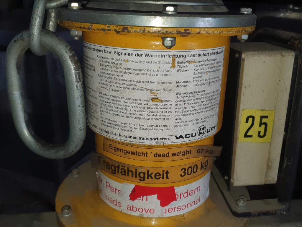 Strojna in operativna oprema iz kuhinje jedilnice / gostinstva / in delavnice-2