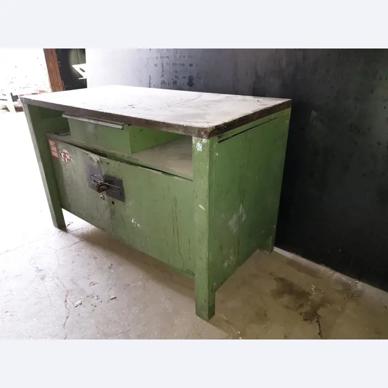 strojní a provozní vybavení jídelen / stravovacích zařízení / a dílen-2