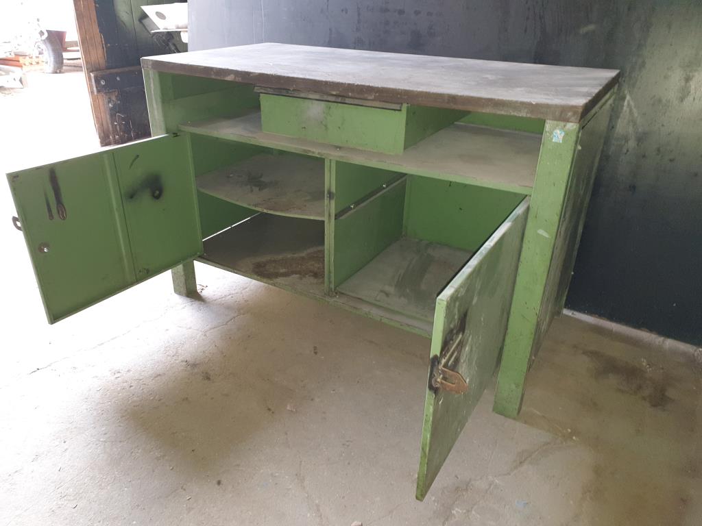 Maschinelle und betriebliche Einrichtung aus dem Großküchen-/ Gastronomie- / und Werkstattbereich-3