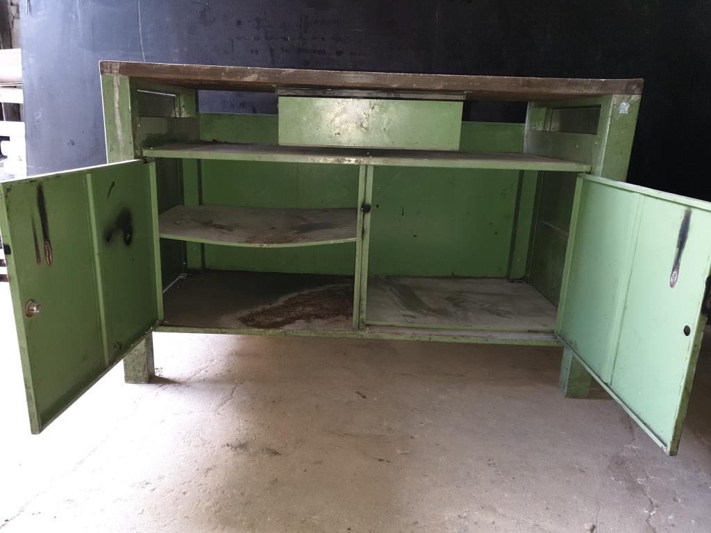 Maschinelle und betriebliche Einrichtung aus dem Großküchen-/ Gastronomie- / und Werkstattbereich-4