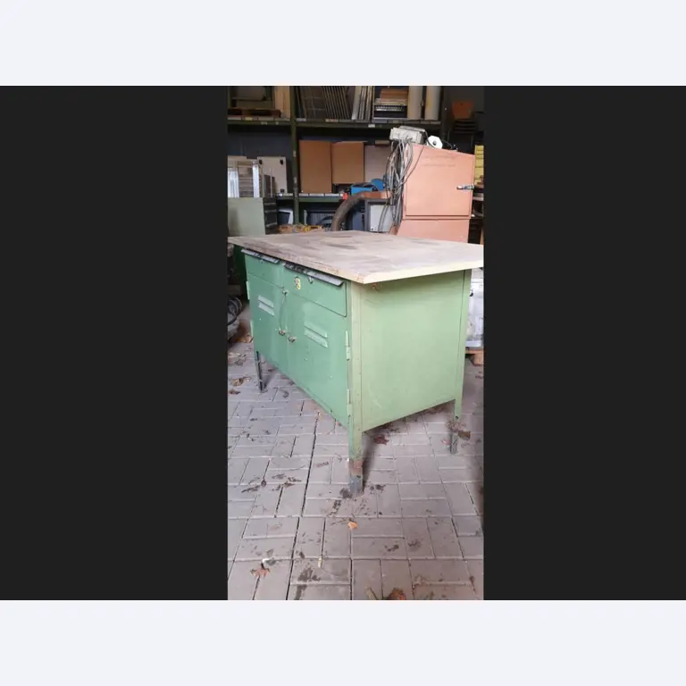 Material mecânico e operacional do sector da cozinha / restauração / oficina das cantinas-1