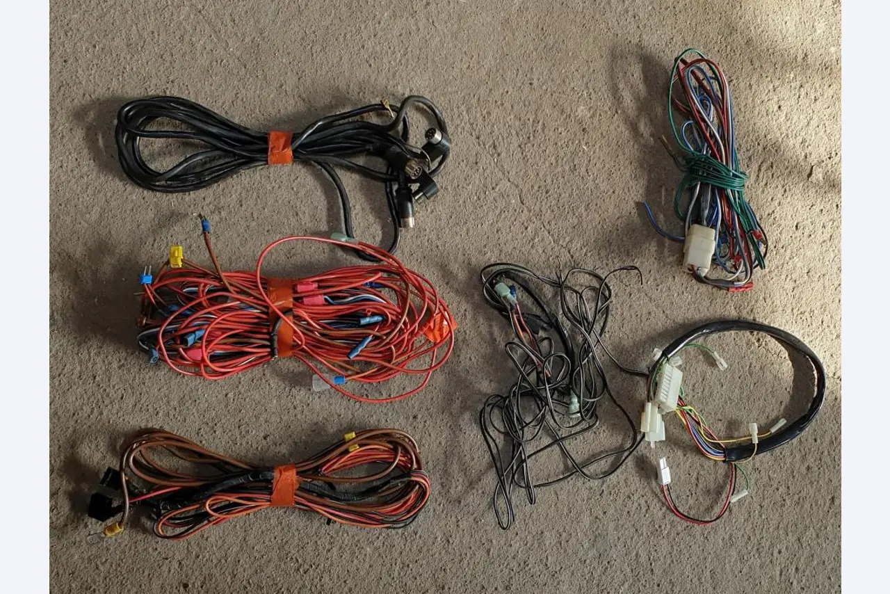 strojní a provozní vybavení jídelen / stravovacích zařízení / a dílen-13