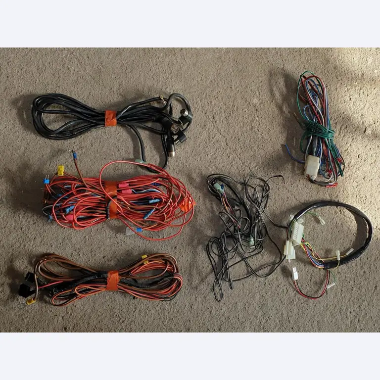 strojní a provozní vybavení jídelen / stravovacích zařízení / a dílen-13