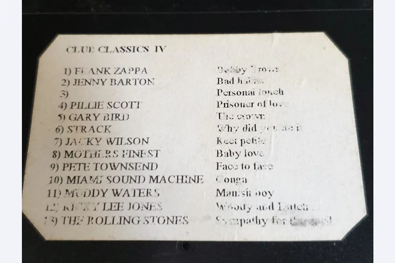 strojní a provozní vybavení jídelen / stravovacích zařízení / a dílen-14