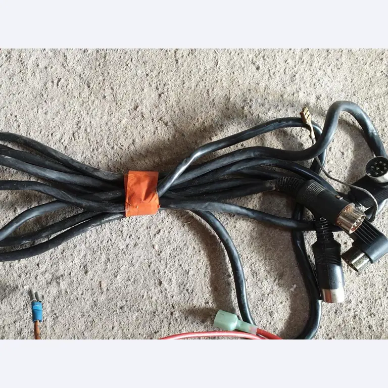 strojní a provozní vybavení jídelen / stravovacích zařízení / a dílen-9