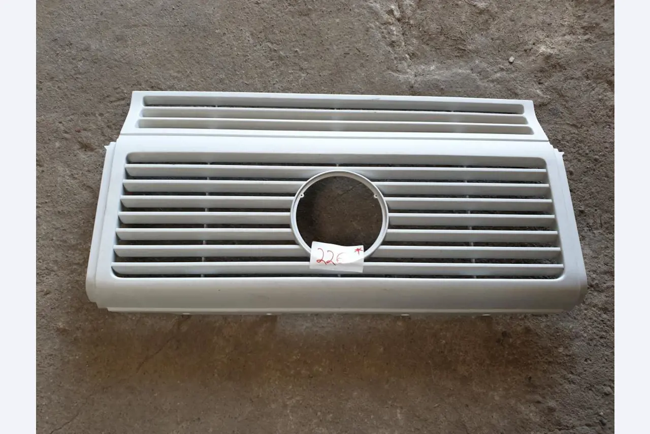 strojní a provozní vybavení jídelen / stravovacích zařízení / a dílen-1