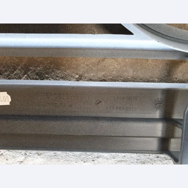 strojní a provozní vybavení jídelen / stravovacích zařízení / a dílen-3