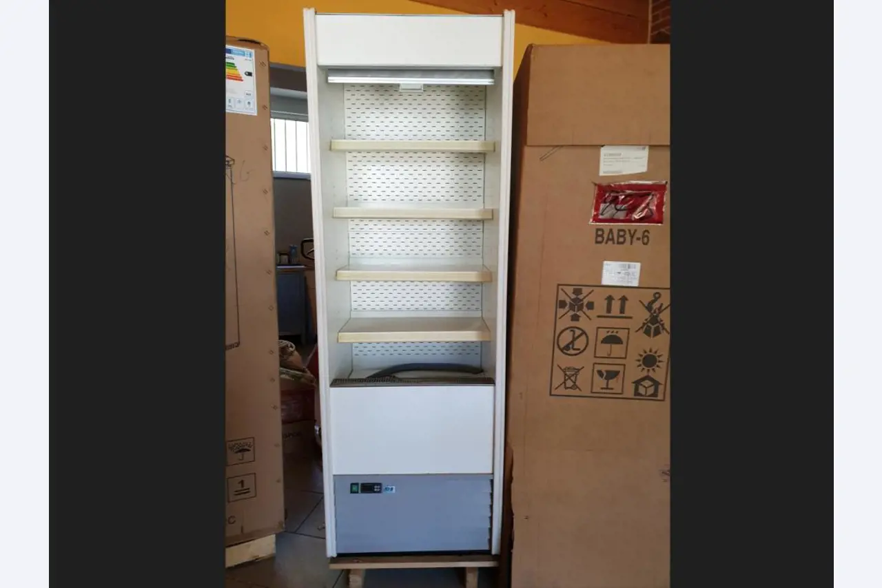 strojní a provozní vybavení jídelen / stravovacích zařízení / a dílen-1