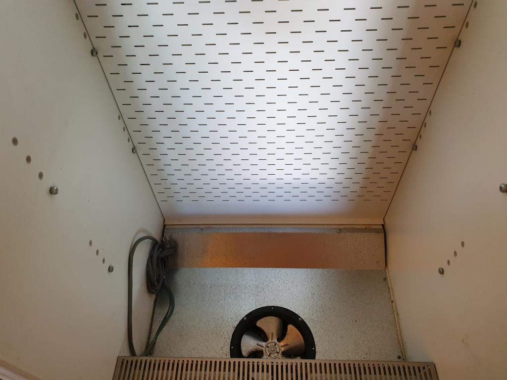 Strojna in operativna oprema iz kuhinje jedilnice / gostinstva / in delavnice-5