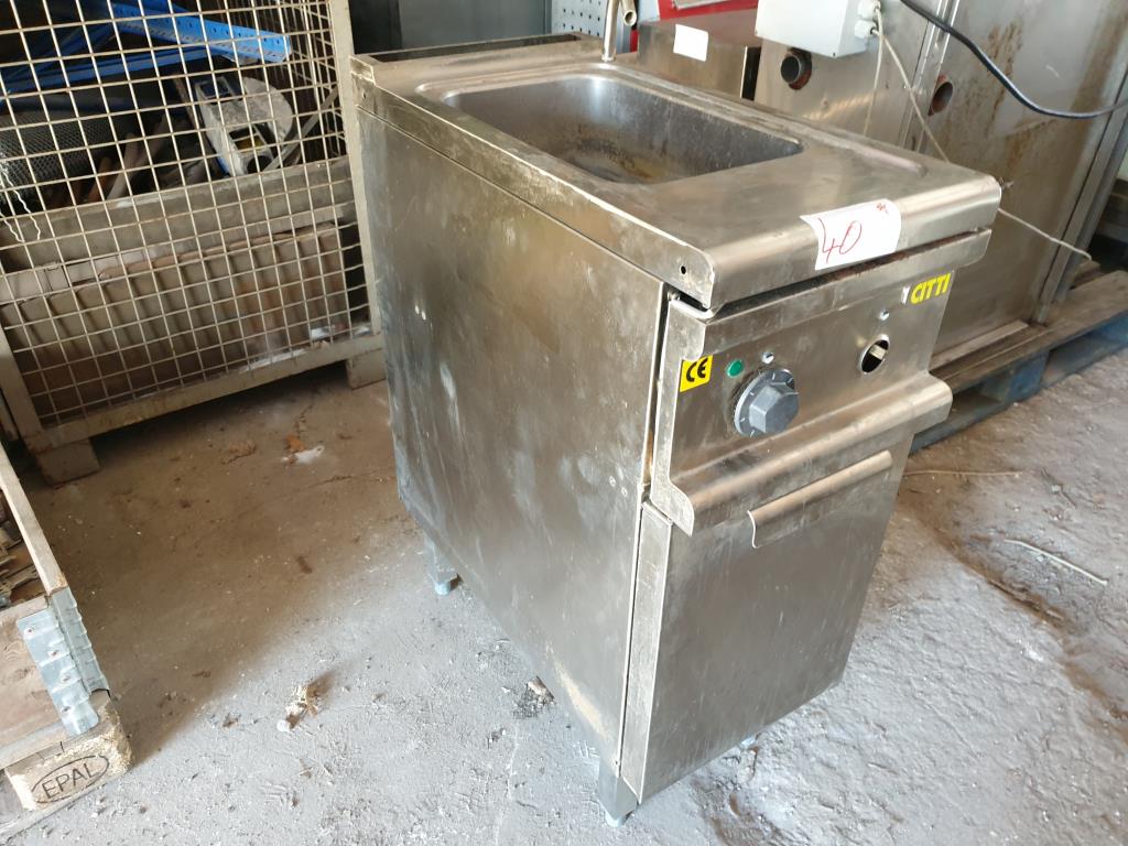 strojní a provozní vybavení jídelen / stravovacích zařízení / a dílen-9