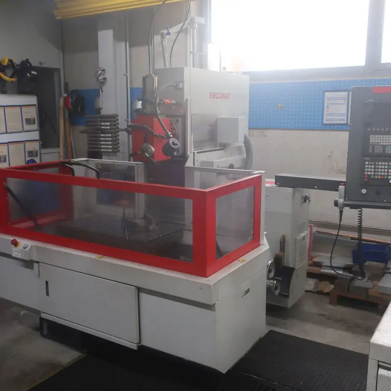 Universal-Bohr-/Fräsmaschine EMCO Emcomat FB-600 MC