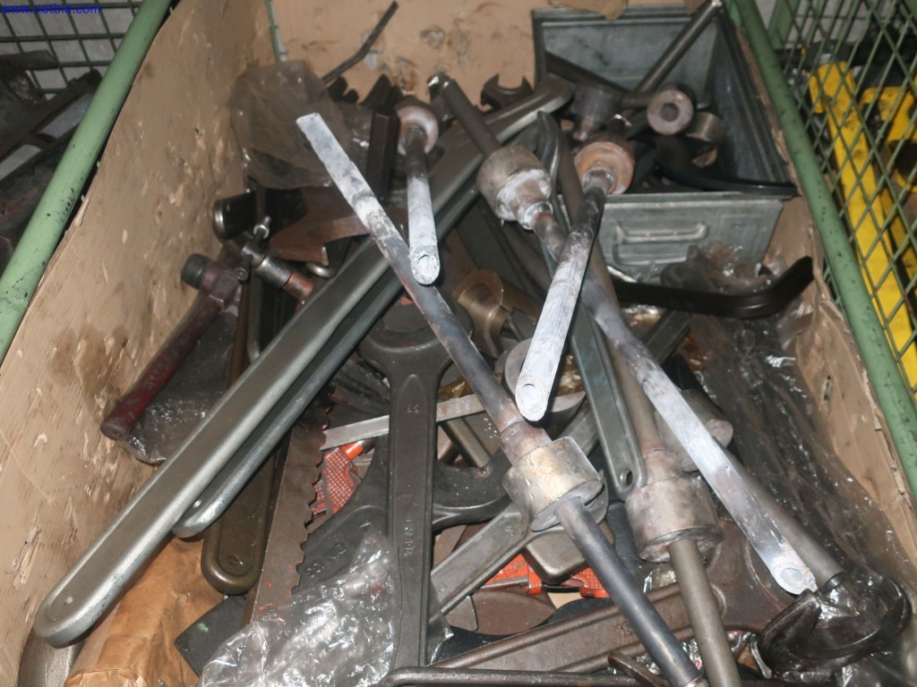 Castwerk Technologies - Moderne Produktionsanlagen Mg-Druckguss + Oberflächentechnik-1