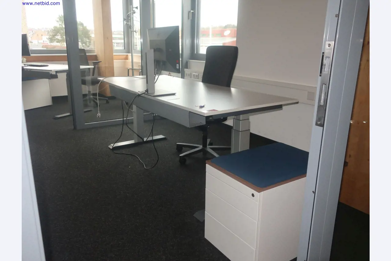 Castwerk Technologies - Moderne Produktionsanlagen Mg-Druckguss + Oberflächentechnik-1