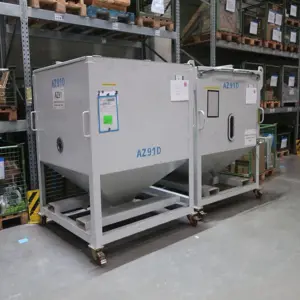 2 Transport-/Lagerbehälter f. Magnesiumchips (Thixomolding)
