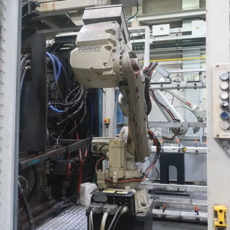 Industrieroboter (Entnahmeroboter) ABB IRB4600