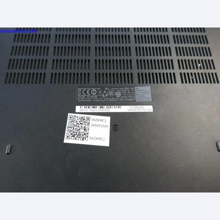 Liquidation partielle d'équipement de bureau et de matériel informatique de haute qualité-13