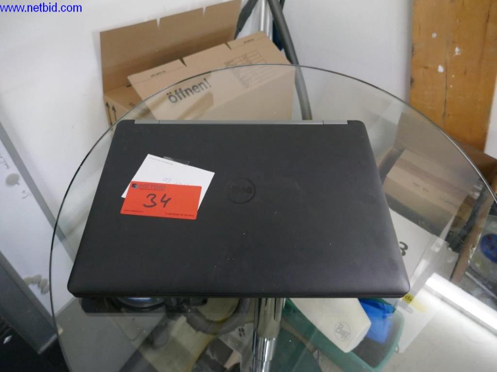 Liquidação parcial de equipamento e material de escritório de alta qualidade-20