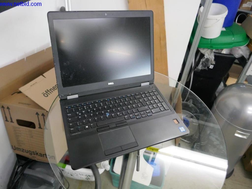 Liquidação parcial de equipamento e material de escritório de alta qualidade-3