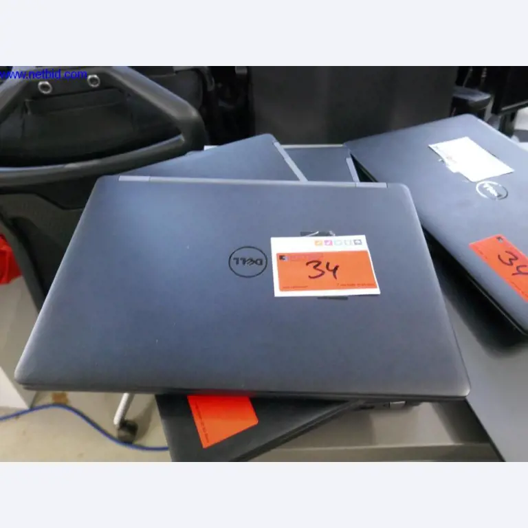 Liquidation partielle d'équipement de bureau et de matériel informatique de haute qualité-8