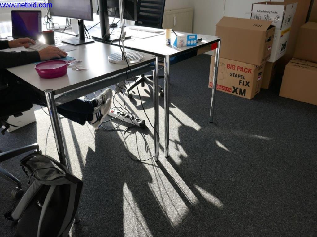 Partial liquidation of high-quality office equipment and hardware-4