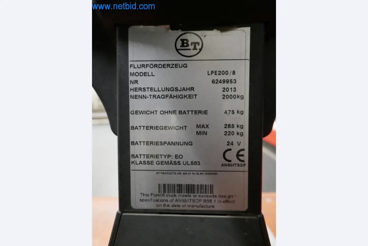 Máquinas y equipos técnicos del sector alimentario en buen estado de conservación-6