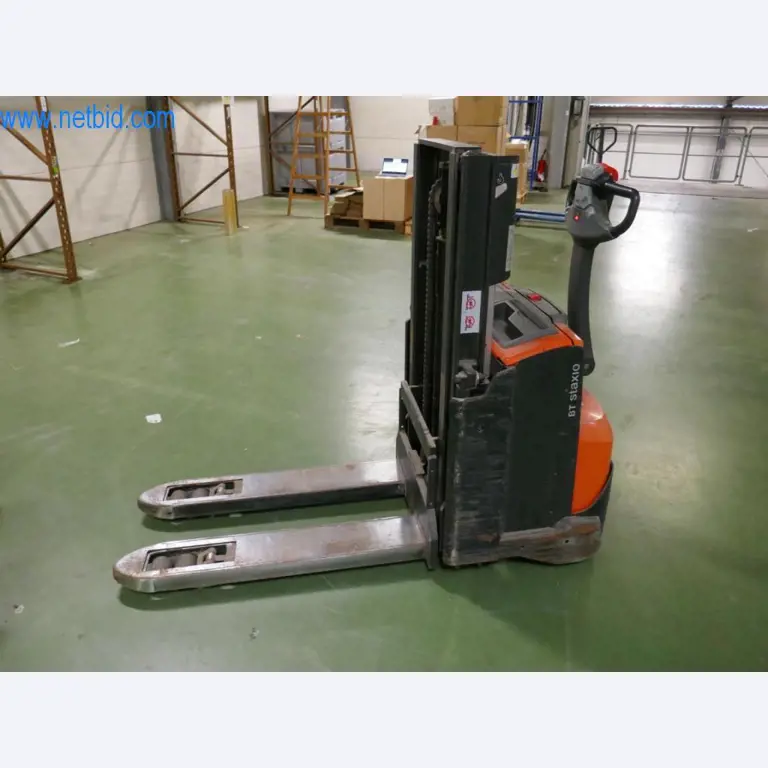 Máquinas y equipos técnicos del sector alimentario en buen estado de conservación-1