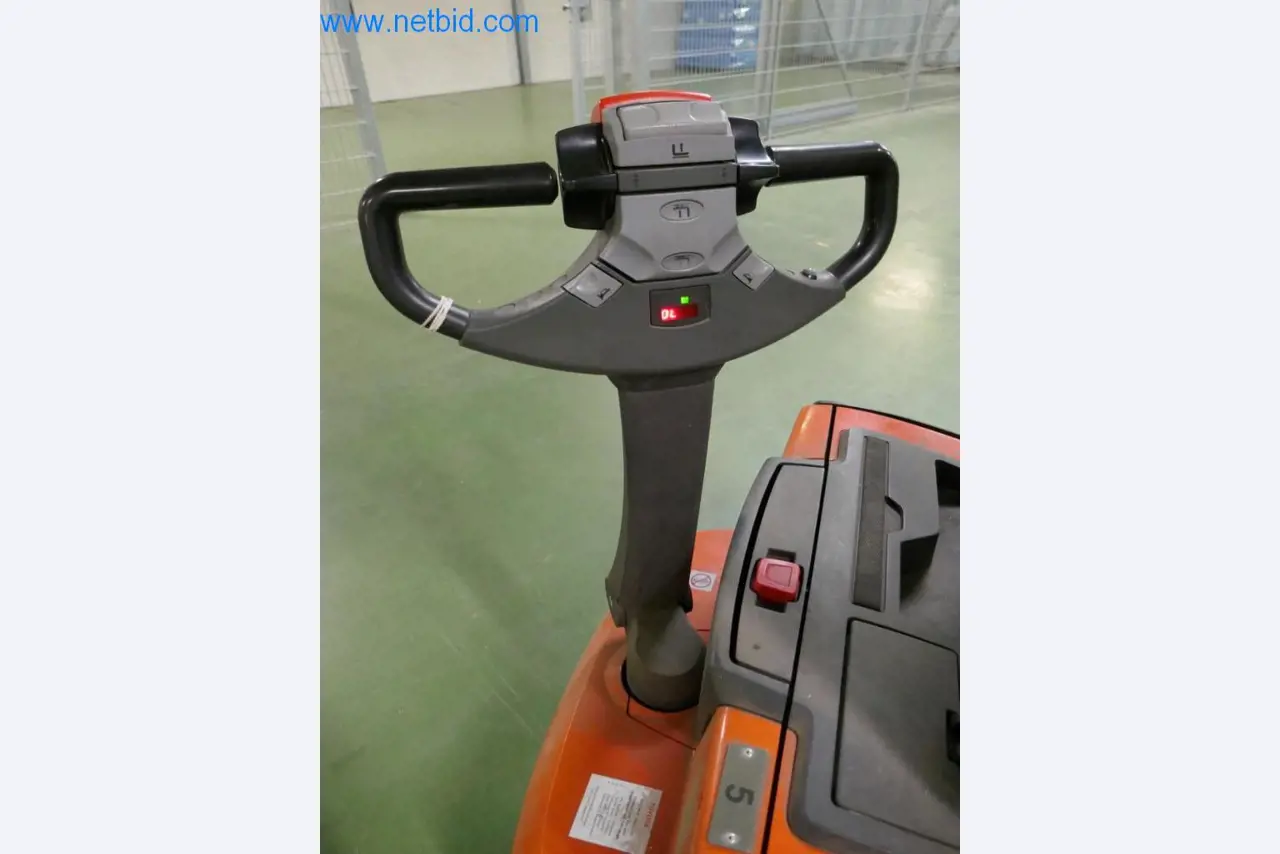 Máquinas y equipos técnicos del sector alimentario en buen estado de conservación-4