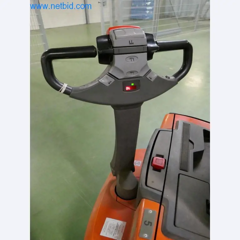 Máquinas y equipos técnicos del sector alimentario en buen estado de conservación-4