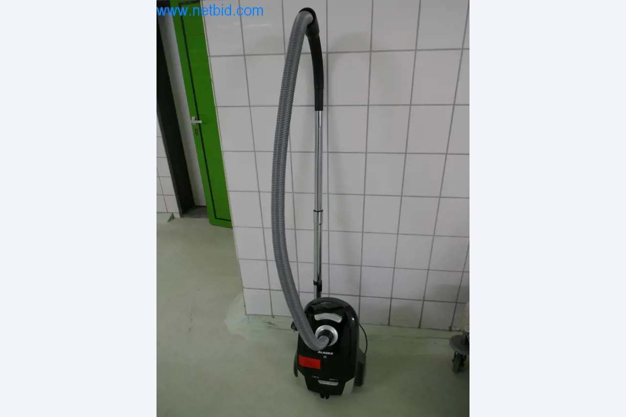 Dobro vzdrževani stroji in tehnična oprema iz živilskopredelovalnega sektorja-1