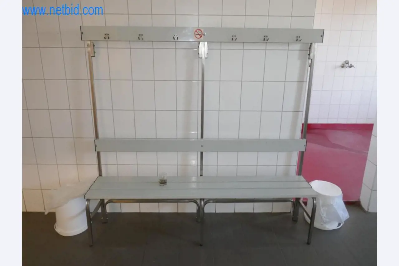 Máquinas y equipos técnicos del sector alimentario en buen estado de conservación-5