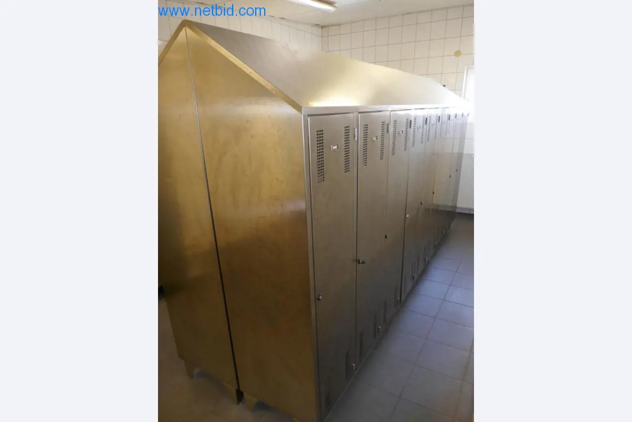 Máquinas y equipos técnicos del sector alimentario en buen estado de conservación-7