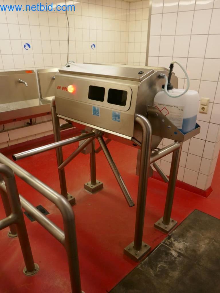 Dobro vzdrževani stroji in tehnična oprema iz živilskopredelovalnega sektorja-1