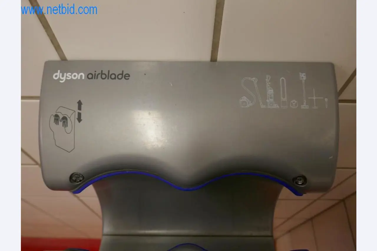 Well-maintained machines and technical systems from the field of food processing-3