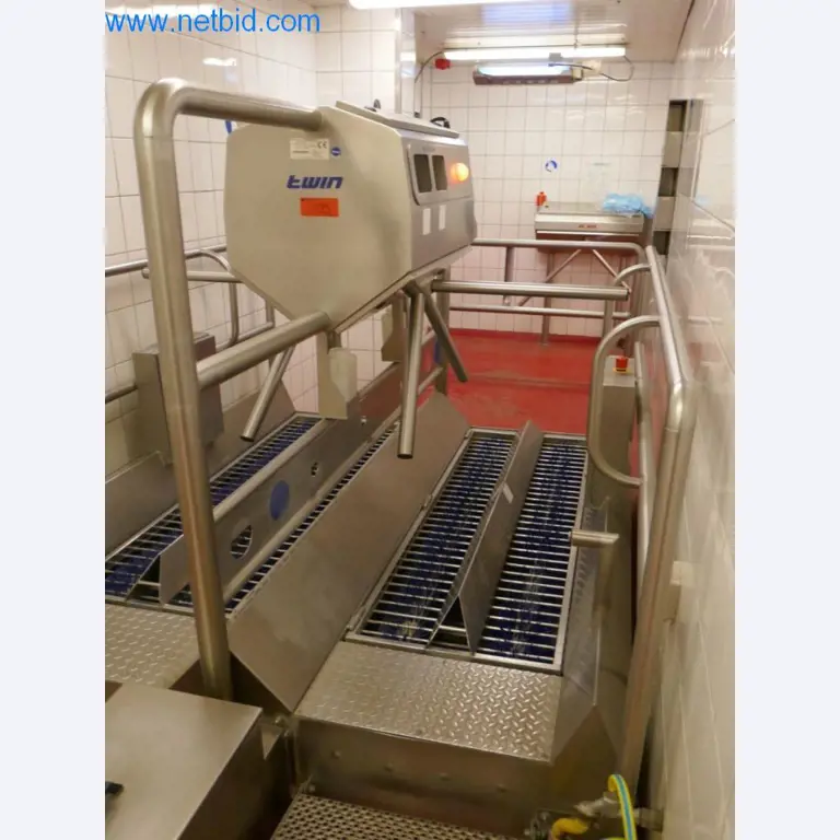 Máquinas y equipos técnicos del sector alimentario en buen estado de conservación-3