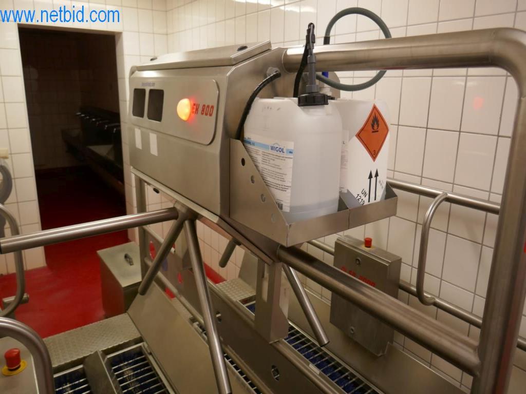 Dobro vzdrževani stroji in tehnična oprema iz živilskopredelovalnega sektorja-5