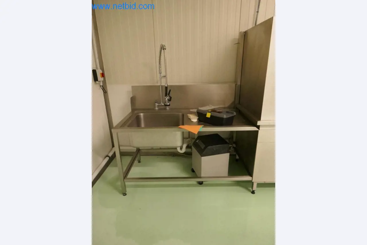 Máquinas y equipos técnicos del sector alimentario en buen estado de conservación-2