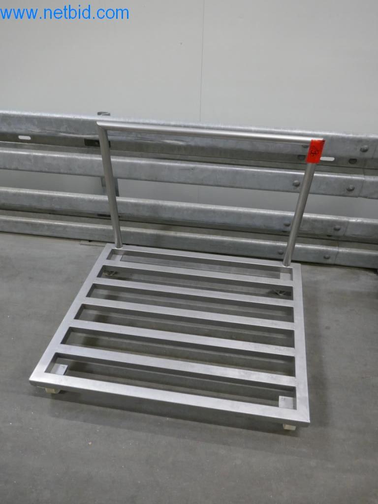 Gepflegte Maschinen und technische Anlagen aus dem Bereich der Lebensmittelverarbeitung-1