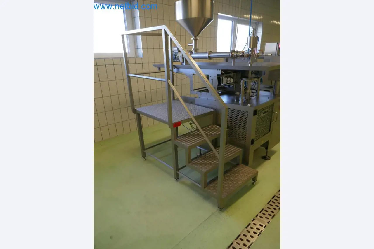 Máquinas y equipos técnicos del sector alimentario en buen estado de conservación-7