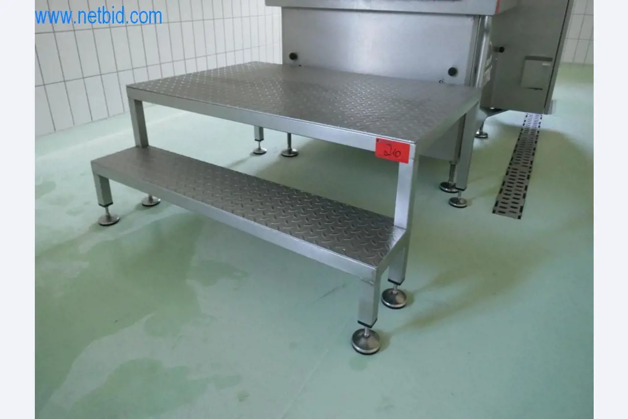 Máquinas e equipamentos técnicos do sector agroalimentar em bom estado de conservação-10