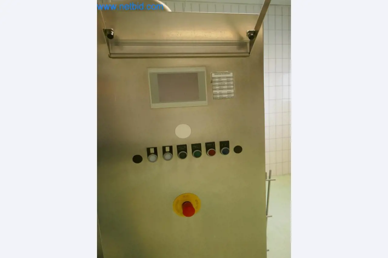 Máquinas e equipamentos técnicos do sector agroalimentar em bom estado de conservação-13