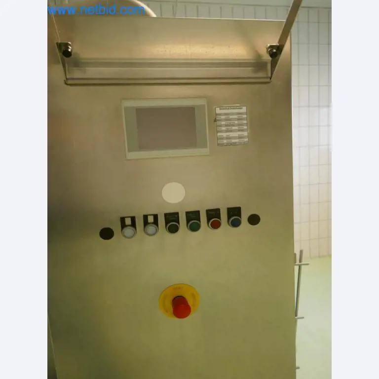 Máquinas e equipamentos técnicos do sector agroalimentar em bom estado de conservação-13