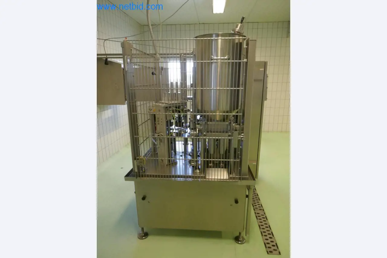 Máquinas e equipamentos técnicos do sector agroalimentar em bom estado de conservação-3