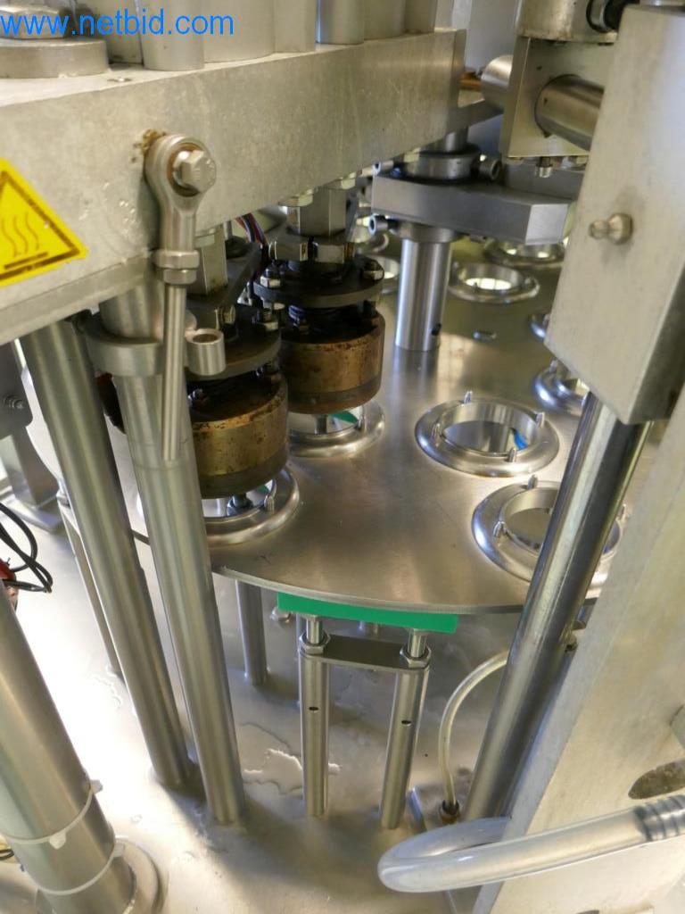 Máquinas y equipos técnicos del sector alimentario en buen estado de conservación-6