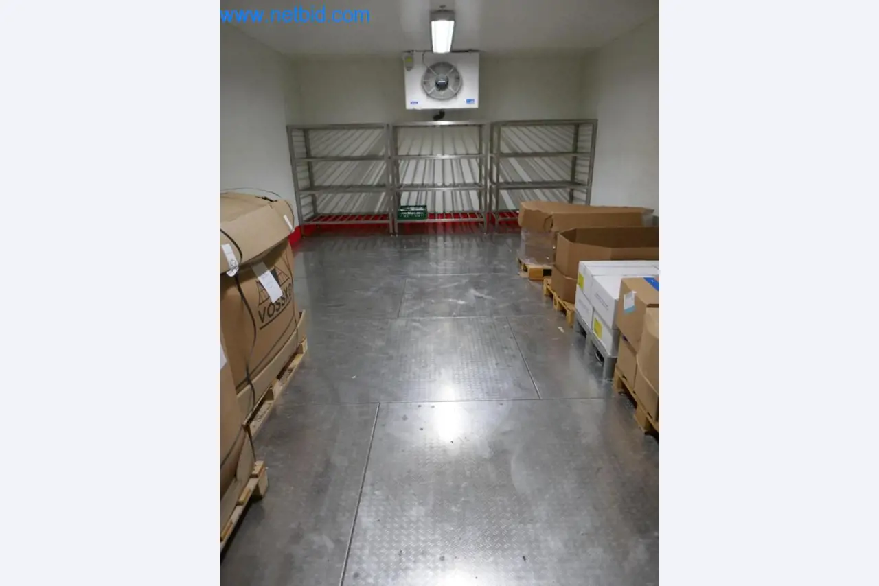 Máquinas y equipos técnicos del sector alimentario en buen estado de conservación-3