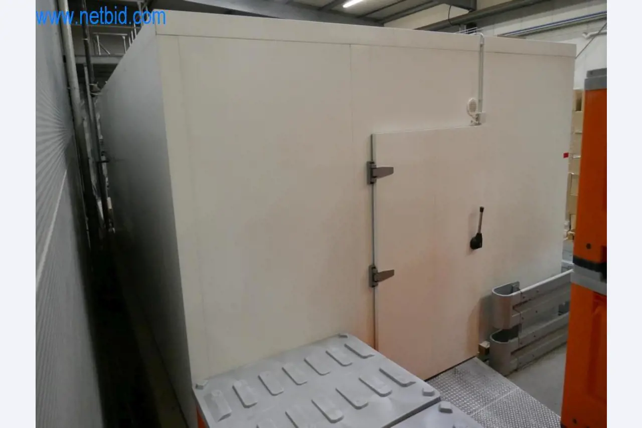 Máquinas y equipos técnicos del sector alimentario en buen estado de conservación-7