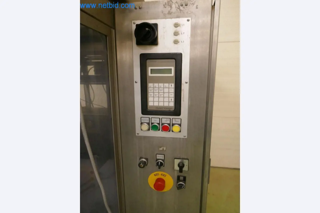 Dobro vzdrževani stroji in tehnična oprema iz živilskopredelovalnega sektorja-6